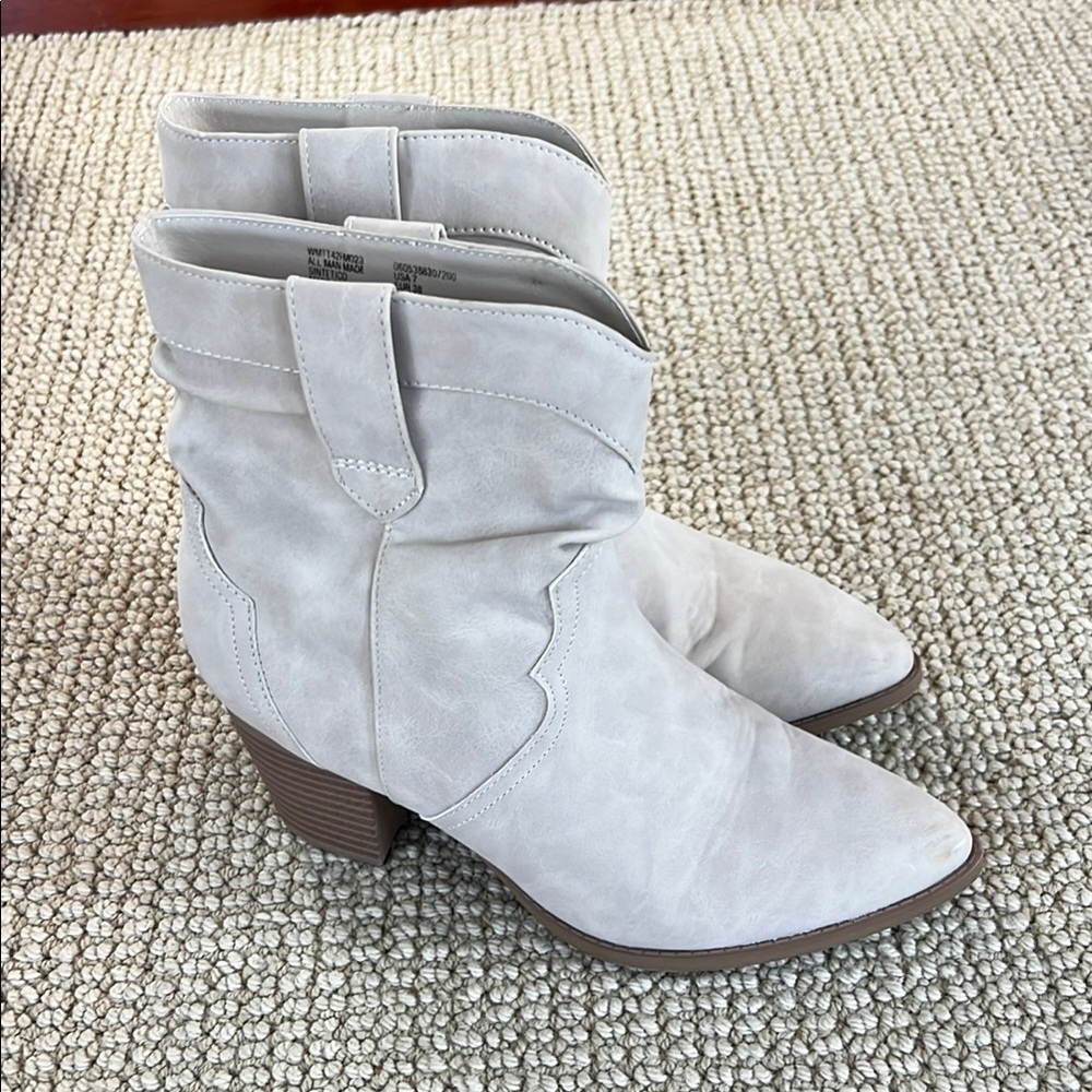 Women's Cream Ankle Boots